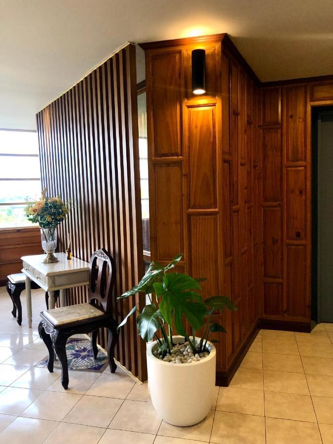 Hermitage Hotel Korat-Sha Накхонратчасима Экстерьер фото